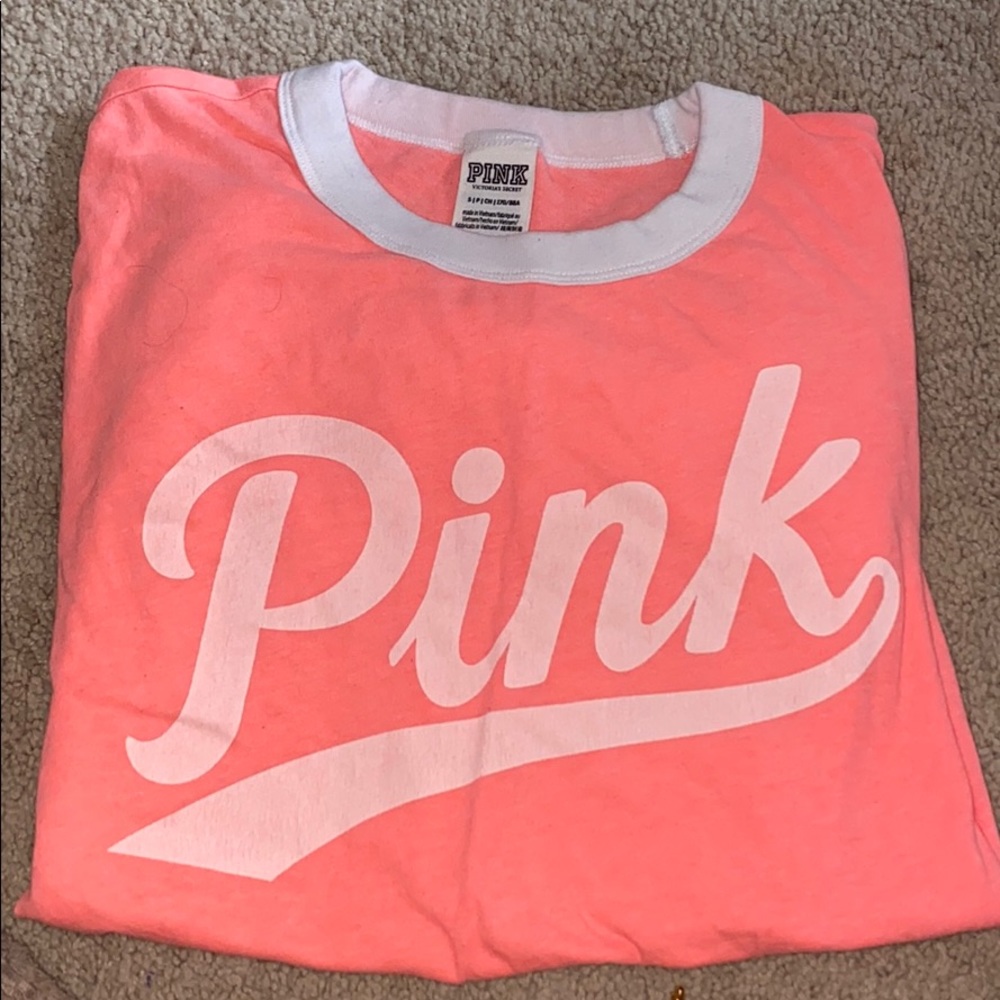 Pink graphic tee